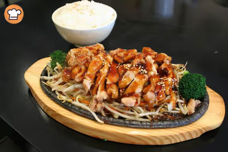 Ayam Teriyaki : Hidangan Sederhana dengan Sentuhan Jepang