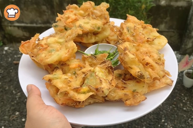 Cara Membuat Bakwan Sayur Renyah dan Tidak Berminyak